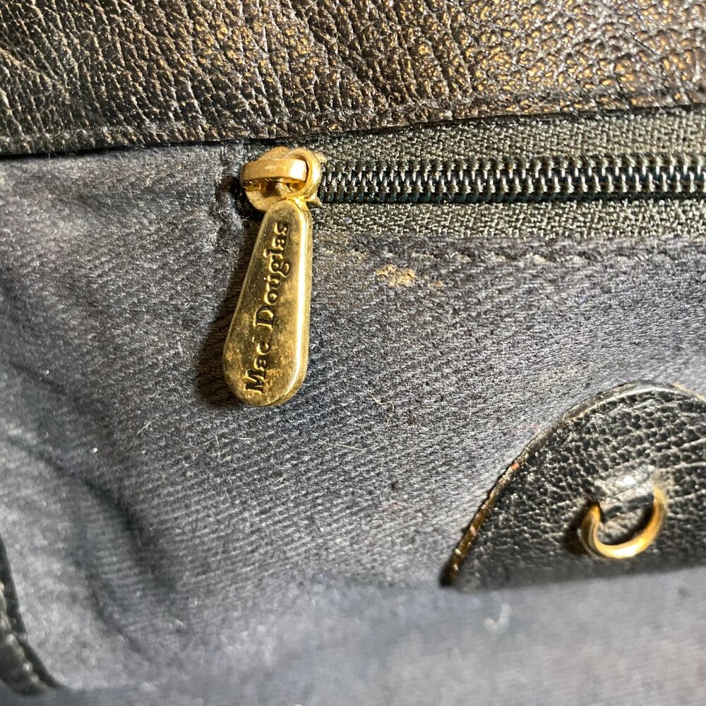 Vintage 1993 Black Leather Weekend Bag by the legendary Mac Douglas - Picture 8 of 9